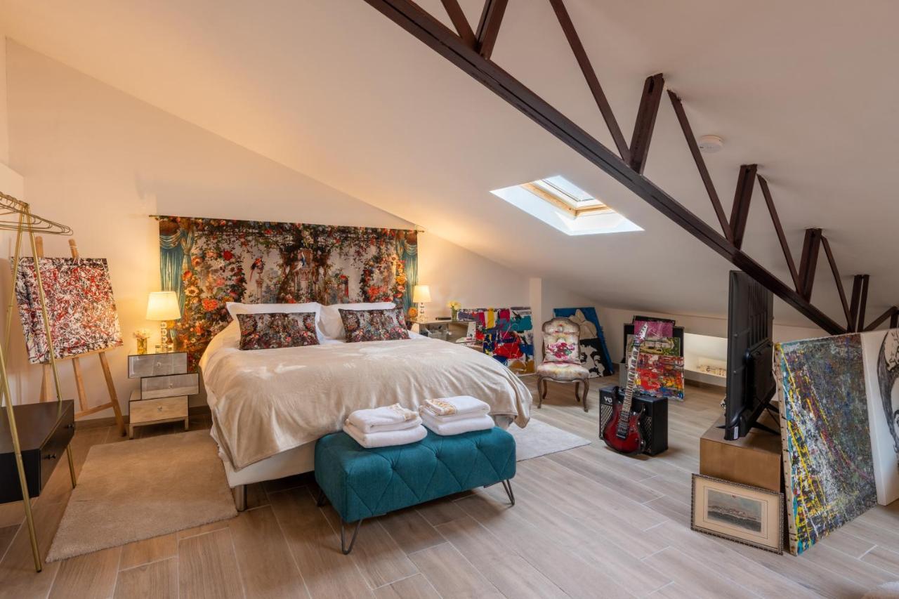 L'Avant Scene Meuble 5 Etoiles Parking Gratuit Jacuzzi Avignon Exterior photo